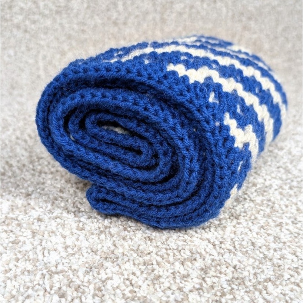 Handmade Crochet Infinity Scarf Blue White Geometric Pattern Women's Neck Warmer - Picture 4 of 5